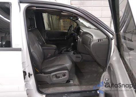 2004 Chevrolet Trailblazer Lt from USA, damaged, VIN 1GNDT13S642217209